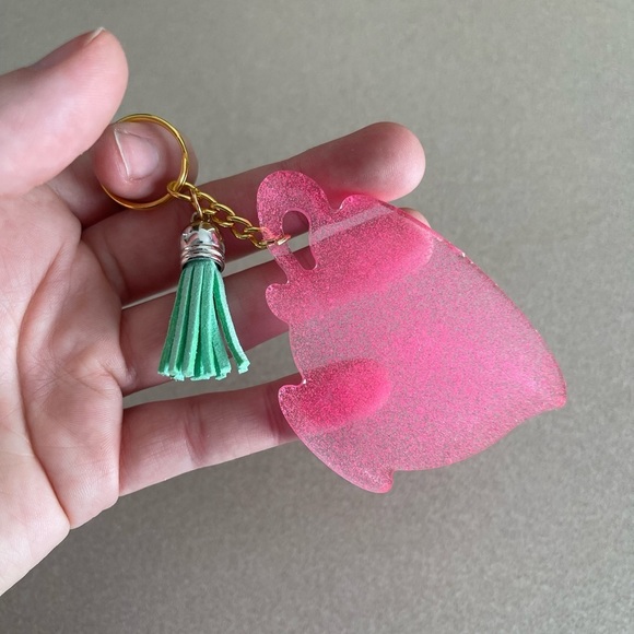 Handmade Teacup Keychain - Picture 2 of 6